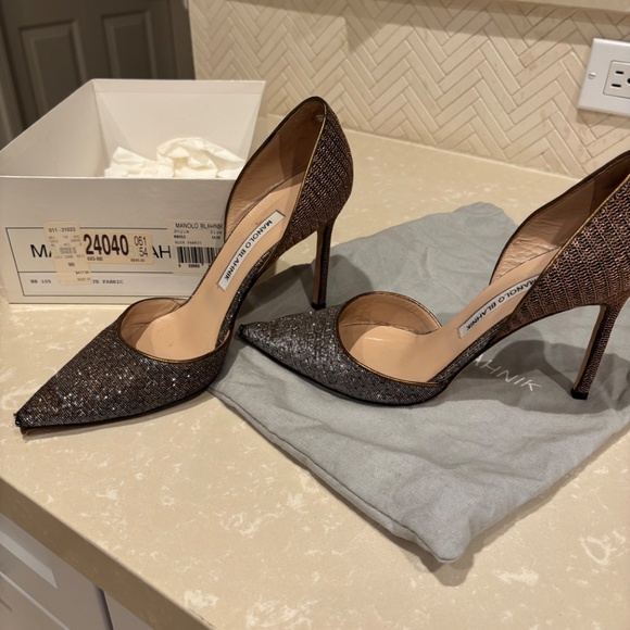 Vintage Manolo Blahnik - Picture 3 of 11